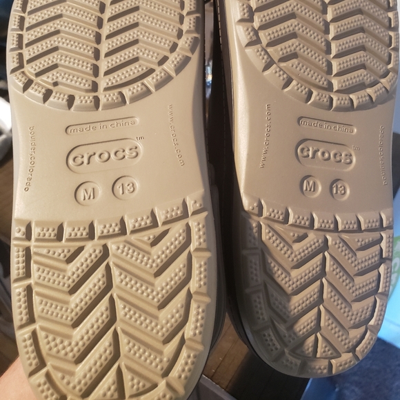 🆕️ NWT Crocs Crocband II Camo Clog - Picture 8 of 8